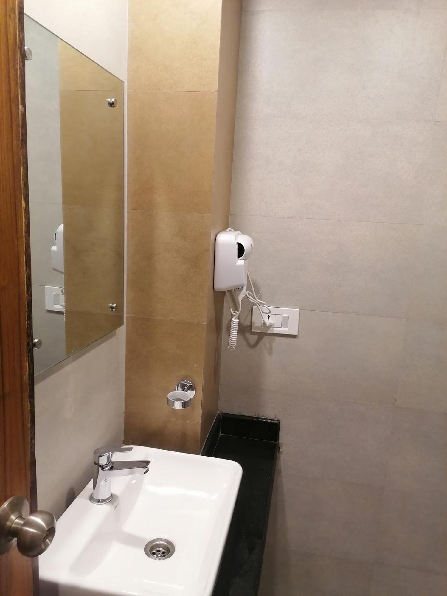 Urban Boutique Hotel Pokhara Phòng bức ảnh