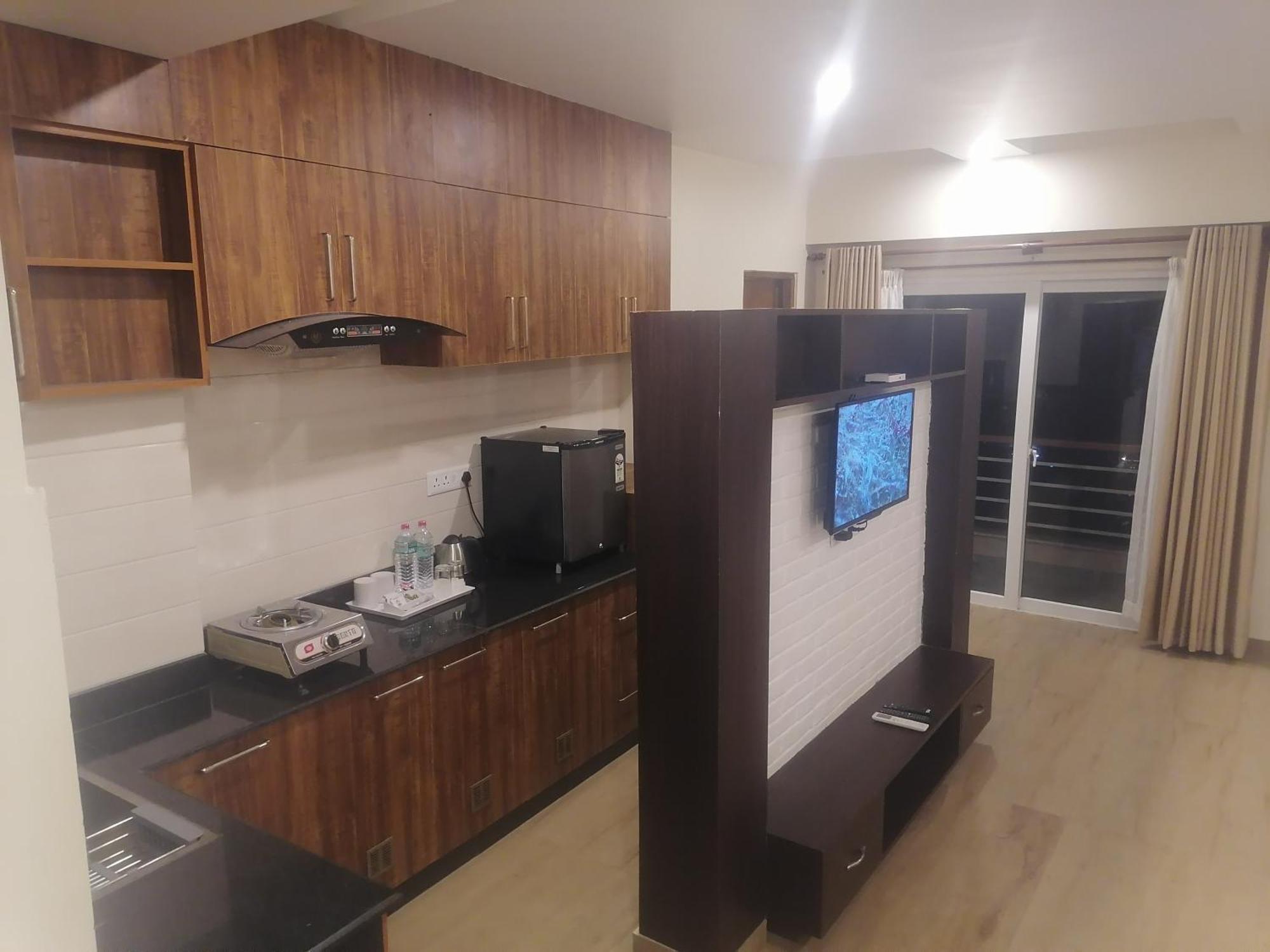 Urban Boutique Hotel Pokhara Ngoại thất bức ảnh